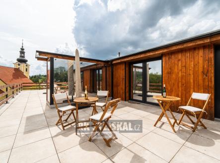 Prodej - dům/vila, 768 m² obrázek