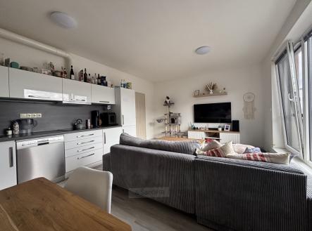 foto: 2 | Pronájem bytu, 3+kk, 76 m²