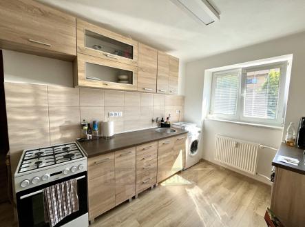 foto: 1 | Pronájem bytu, 2+1, 60 m²