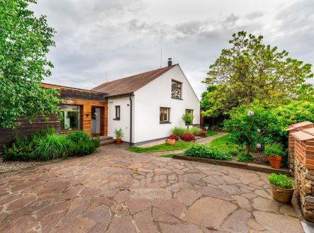 foto: 1 | Prodej - dům/vila, 308 m²