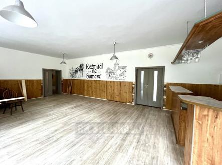 foto: 1 | Pronájem bytu, 3+1, 220 m²