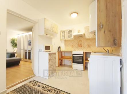 foto: 2 | Pronájem bytu, 1+1, 33 m²