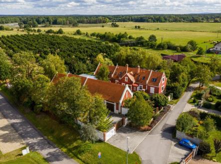 foto: 2 | Prodej - dům/vila, 717 m²