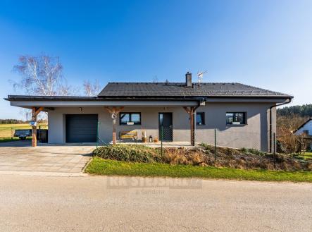 foto: 1 | Prodej - dům/vila, 121 m²