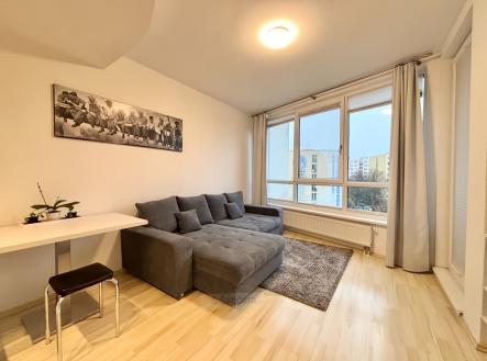 foto: 1 | Pronájem bytu, 2+kk, 50 m²