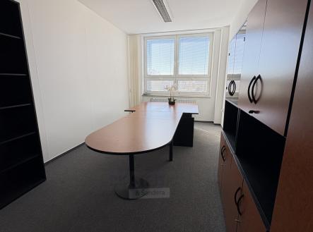 foto: 2 | Pronájem - kanceláře, 35 m²