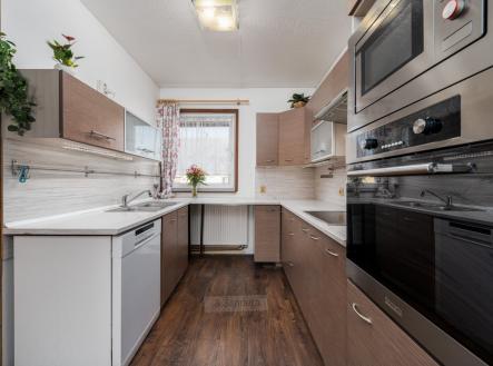 foto: 2 | Prodej - dům/vila, 207 m²
