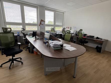foto: 2 | Pronájem - kanceláře, 70 m²