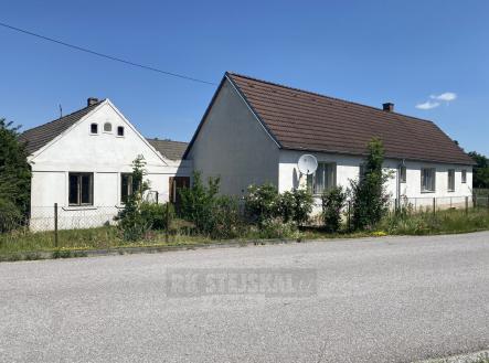 foto: 1 | Prodej - zemědělský objekt, 3 853 m²