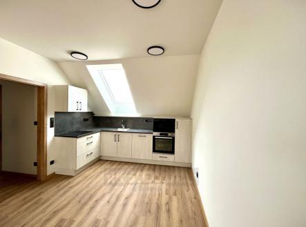 foto: 1 | Pronájem bytu, 2+kk, 42 m²