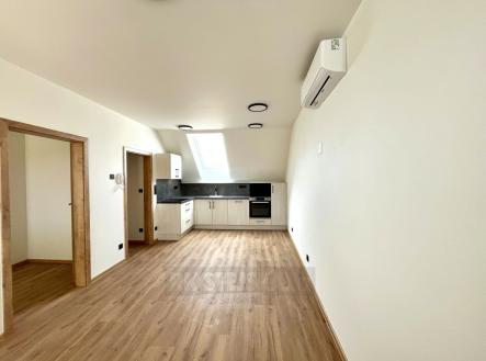 foto: 3 | Pronájem bytu, 2+kk, 42 m²