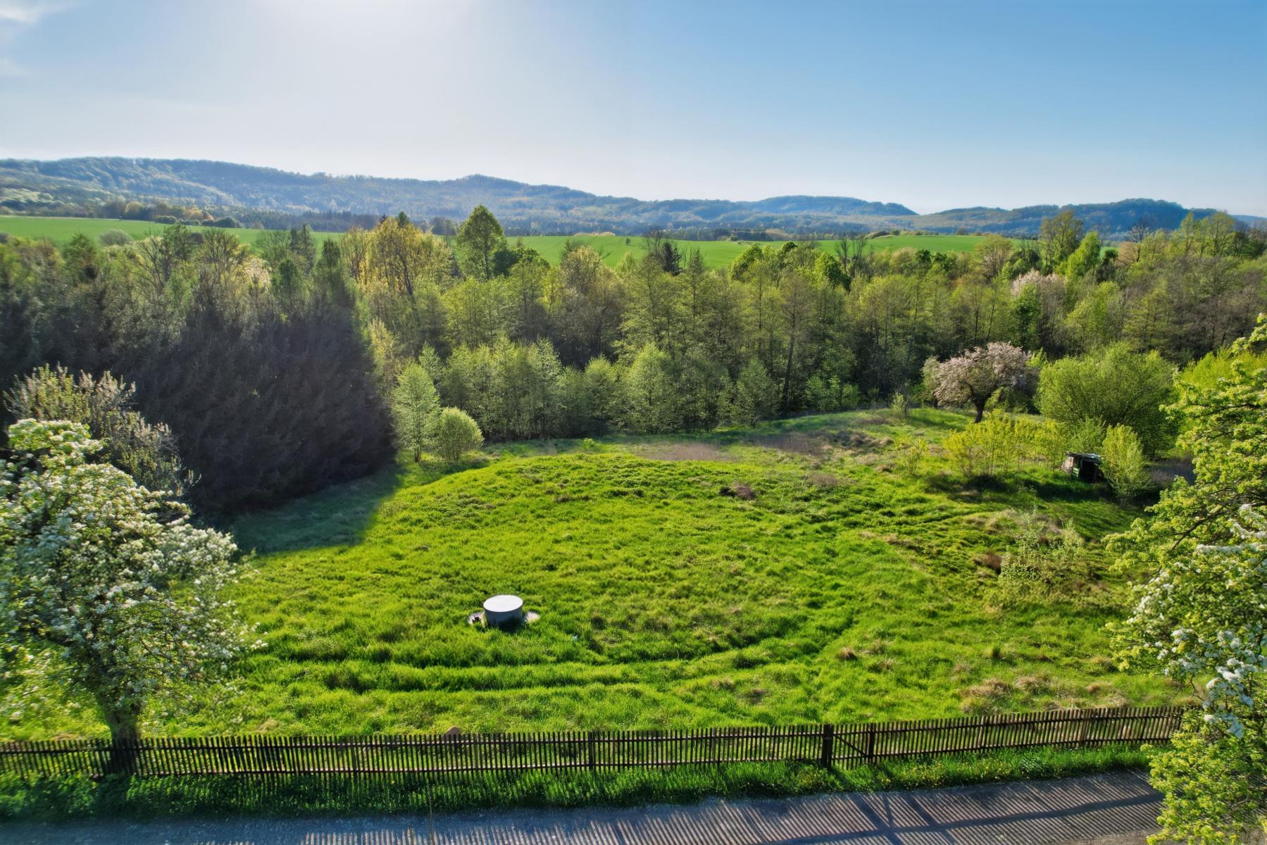 dji_fly_20250427_181408_161_1745776776637_aebAnd4more_Realistic.jpg