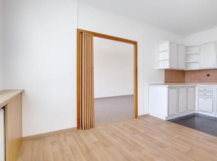 ChatGPT Image 16. 8. 2025 22_51_07.jpg | Prodej bytu, 3+1, 76 m²