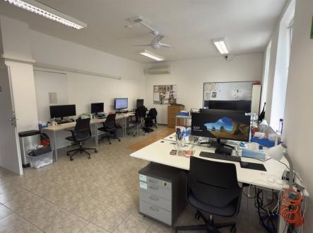 Bez popisku | Pronájem - dům/vila, 227 m²
