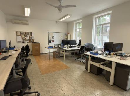 Bez popisku | Pronájem - dům/vila, 227 m²