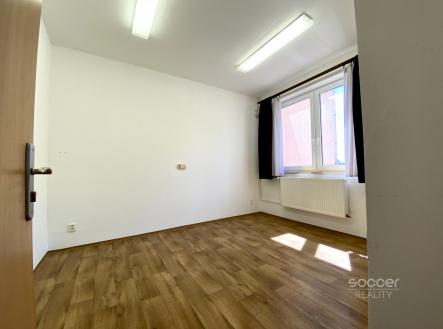 Pronájem - kanceláře, 48 m²