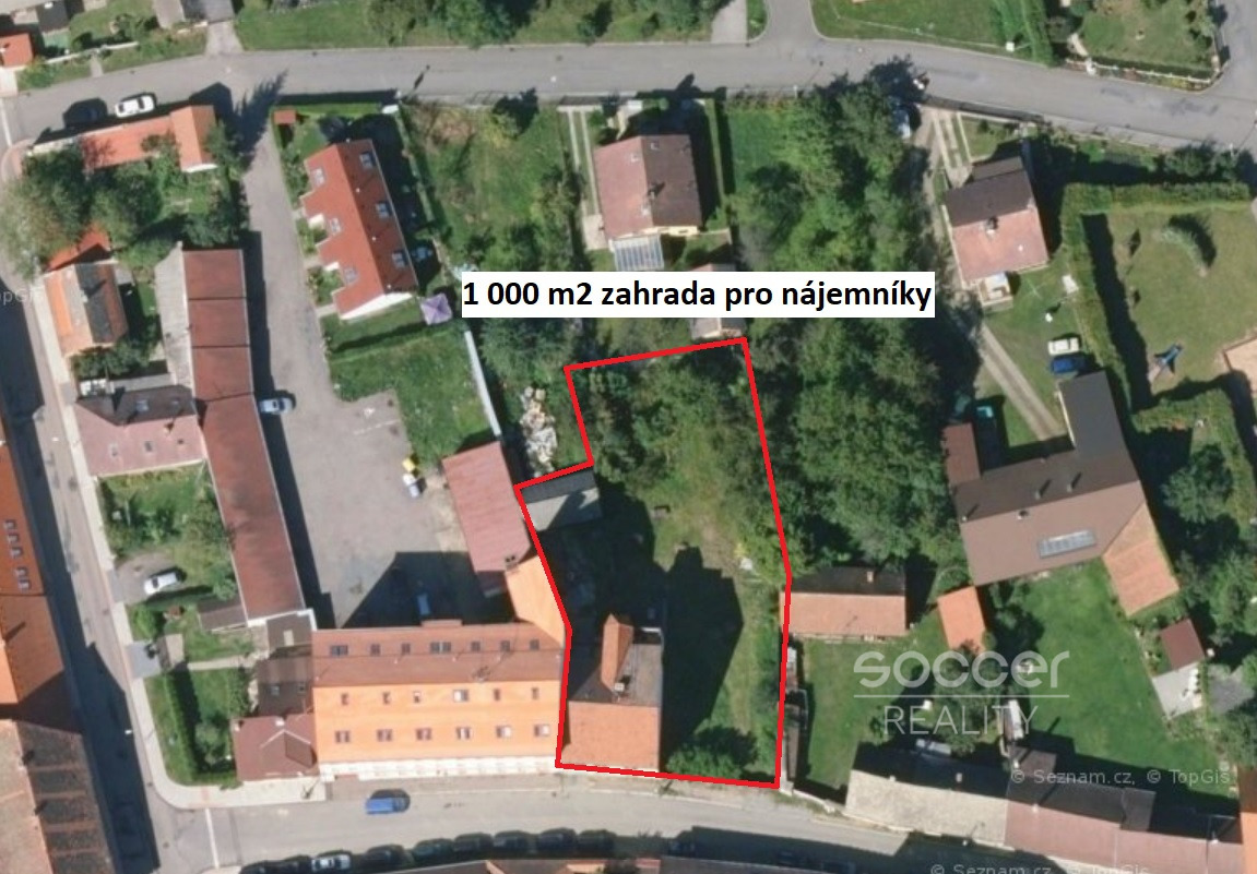 Pronájem pěkného bytu 2+kk 31 m2  v centru Neveklova, okres Benešov.