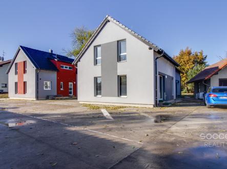 Pronájem - dům/vila, 97 m²