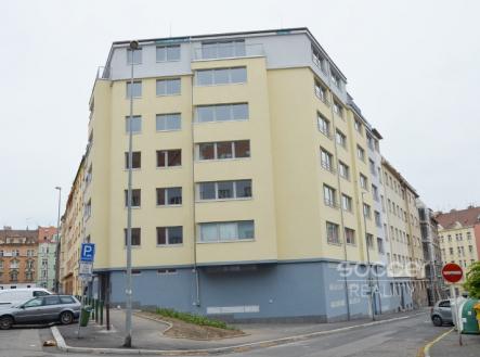 Pronájem bytu, 2+kk, 67 m²