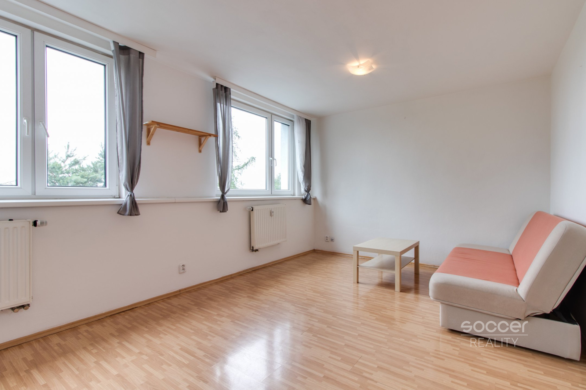 Pronájem bytu 1+kk, 29 m², ul. Rohožnická, Praha 21 – Újezd nad Lesy