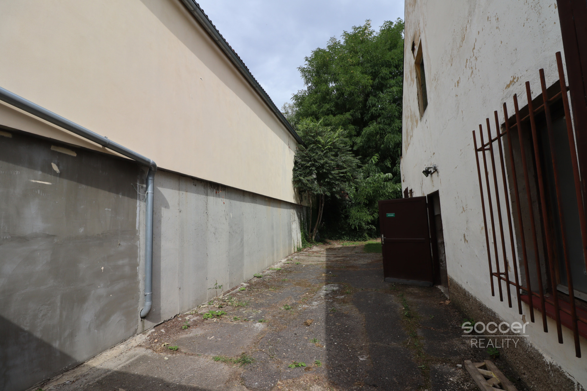 Pronájem skladu 27 m², Praha 6 – Dejvice, ul. Paťanka.