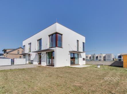 Pronájem - dům/vila, 137 m²