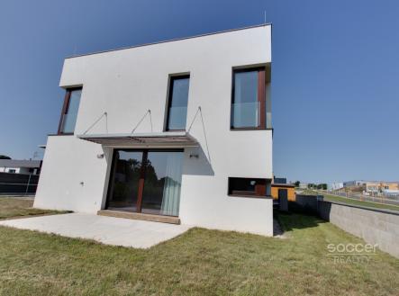 Pronájem - dům/vila, 137 m²