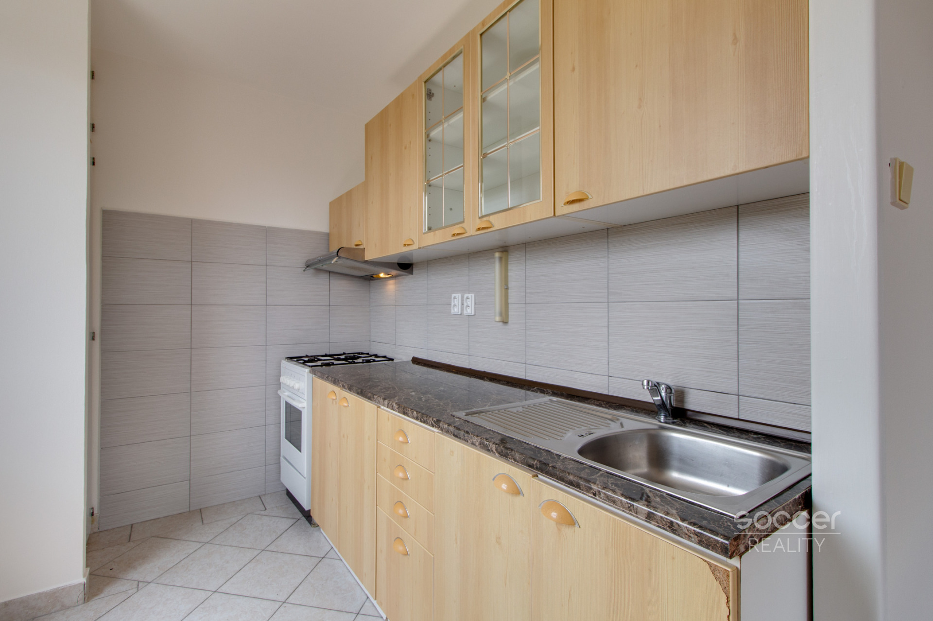 Prodej bytu 3+kk, 56,7 m² včetně sklepa + 6,96 m² lodžie, Praha 4, Háje, ul. Nešporova