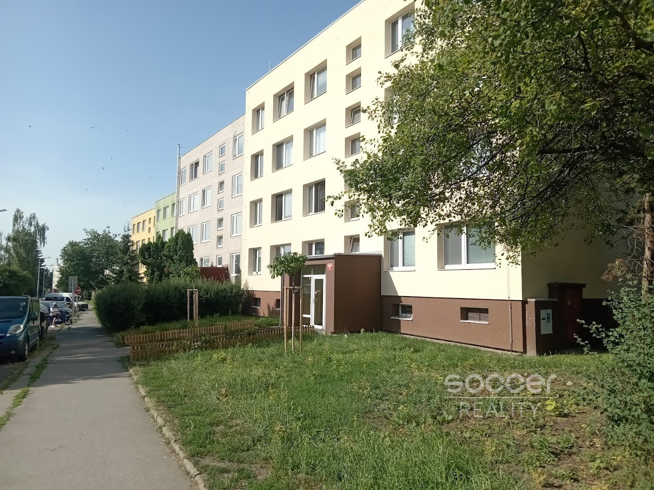 Pronájem krásného bytu 3+1,  86 m2, Praha 9 - Kyje, Travná. (Jahodnice)