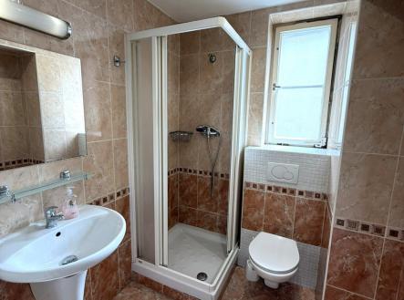 Pronájem bytu, 1+kk, 42 m²