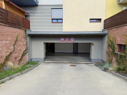 Pronájem - malý objekt/garáž