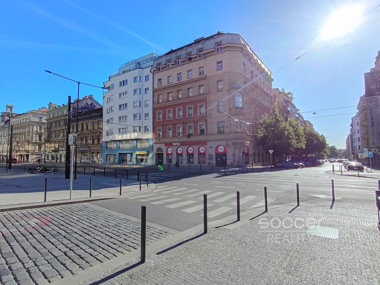 Pronájem bytu 3+kk, 90 m2, Praha 7 - Holešovice, ul. Dukelských hrdinů.