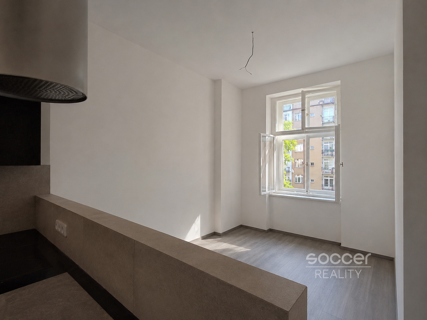 Pronájem bytu 3+kk, 90 m2, Praha 7 - Holešovice, ul. Dukelských hrdinů.