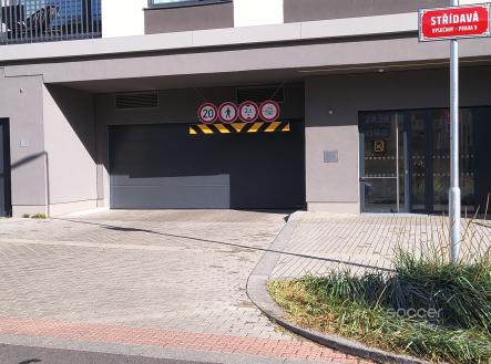 Pronájem - malý objekt/garáž