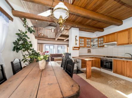 Pronájem - chata/rekreační objekt, 180 m²