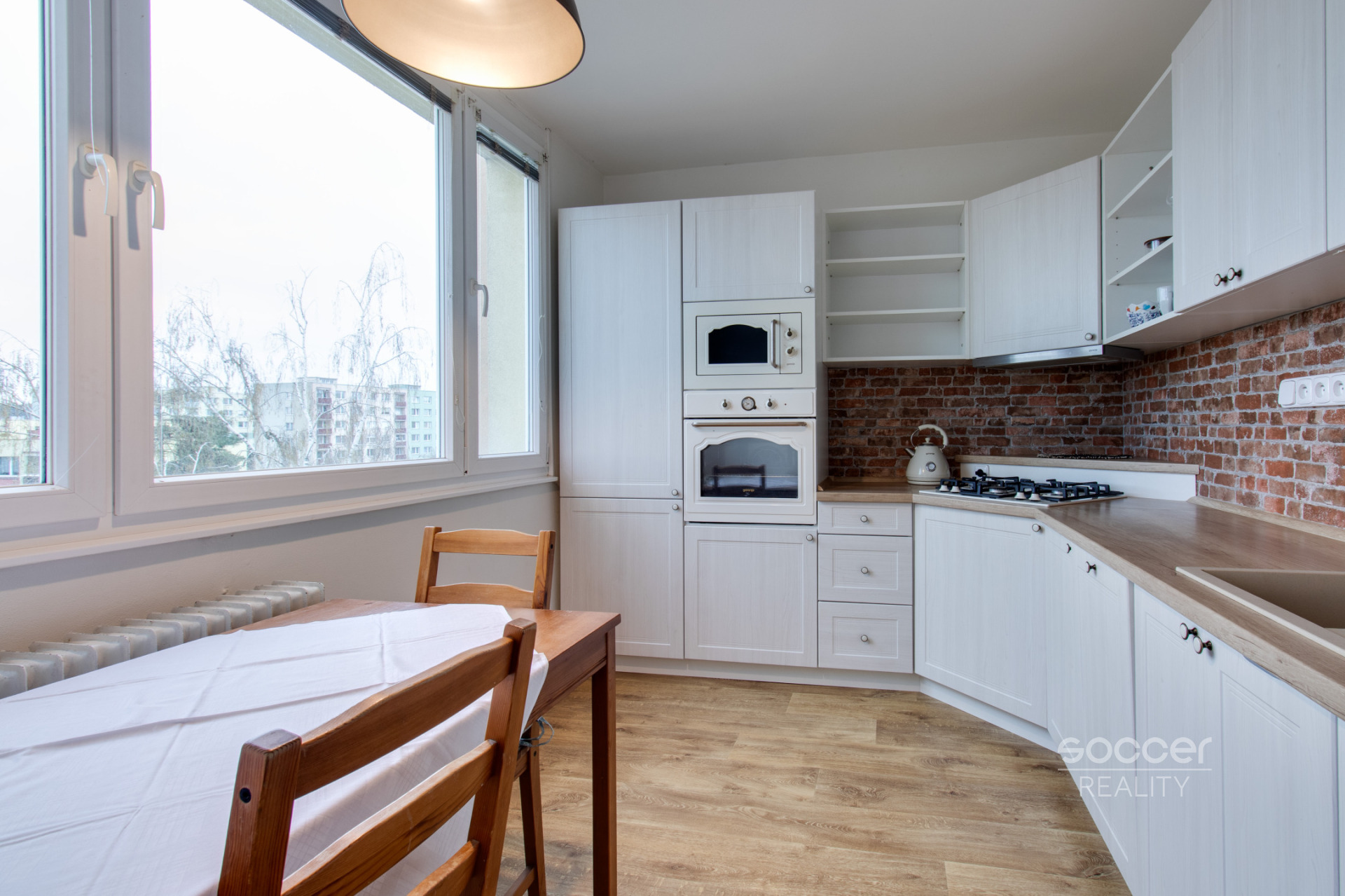 Pronájem bytu 2+1/B, 64 m², Mladá Boleslav, ulice U Stadionu.