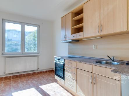 Pronájem bytu, 1+1, 37 m²