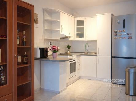 Pronájem bytu, 1+kk, 40 m²