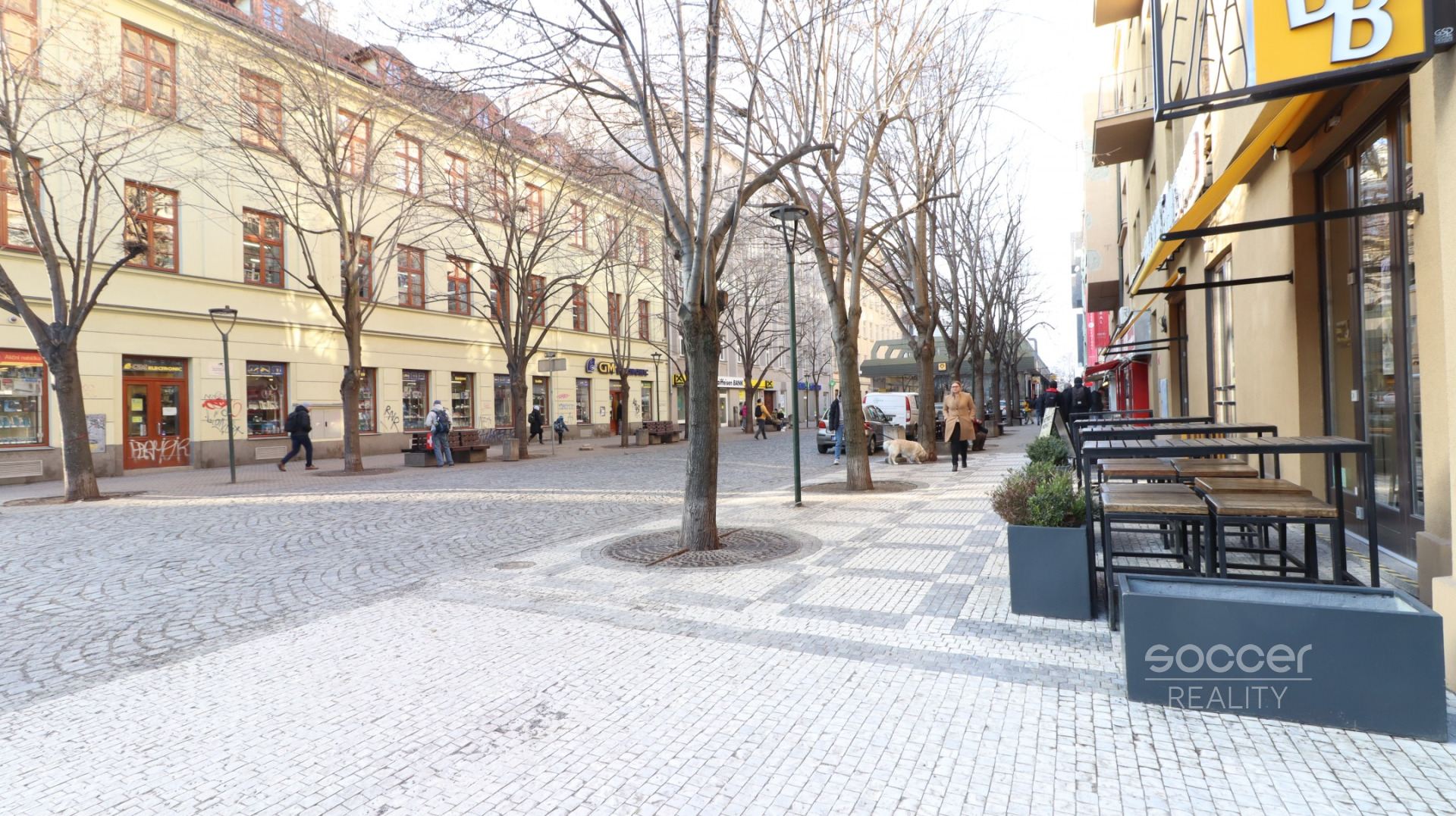 Pronájem bytu 2+kk, 55 m2, Praha 8 - Karlín, ul. Thámova.