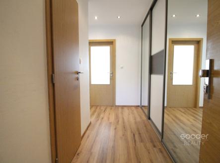 Pronájem bytu, 2+kk, 44 m²