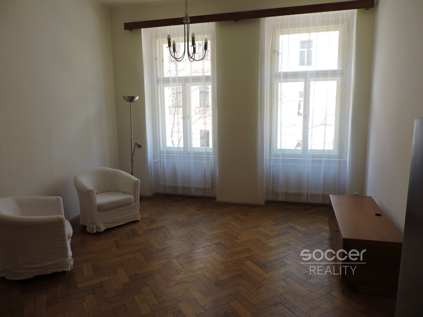 Pronájem bytu 3+kk v Praze 2 - Vinohrady, ulice Budečská.