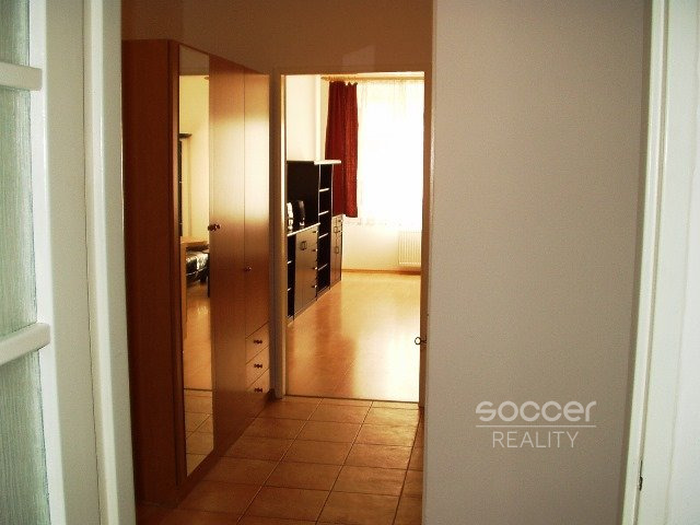 Pronájem bytu 1+1, 48 m2, v Praze 10 - Vršovice, ulice Košická.