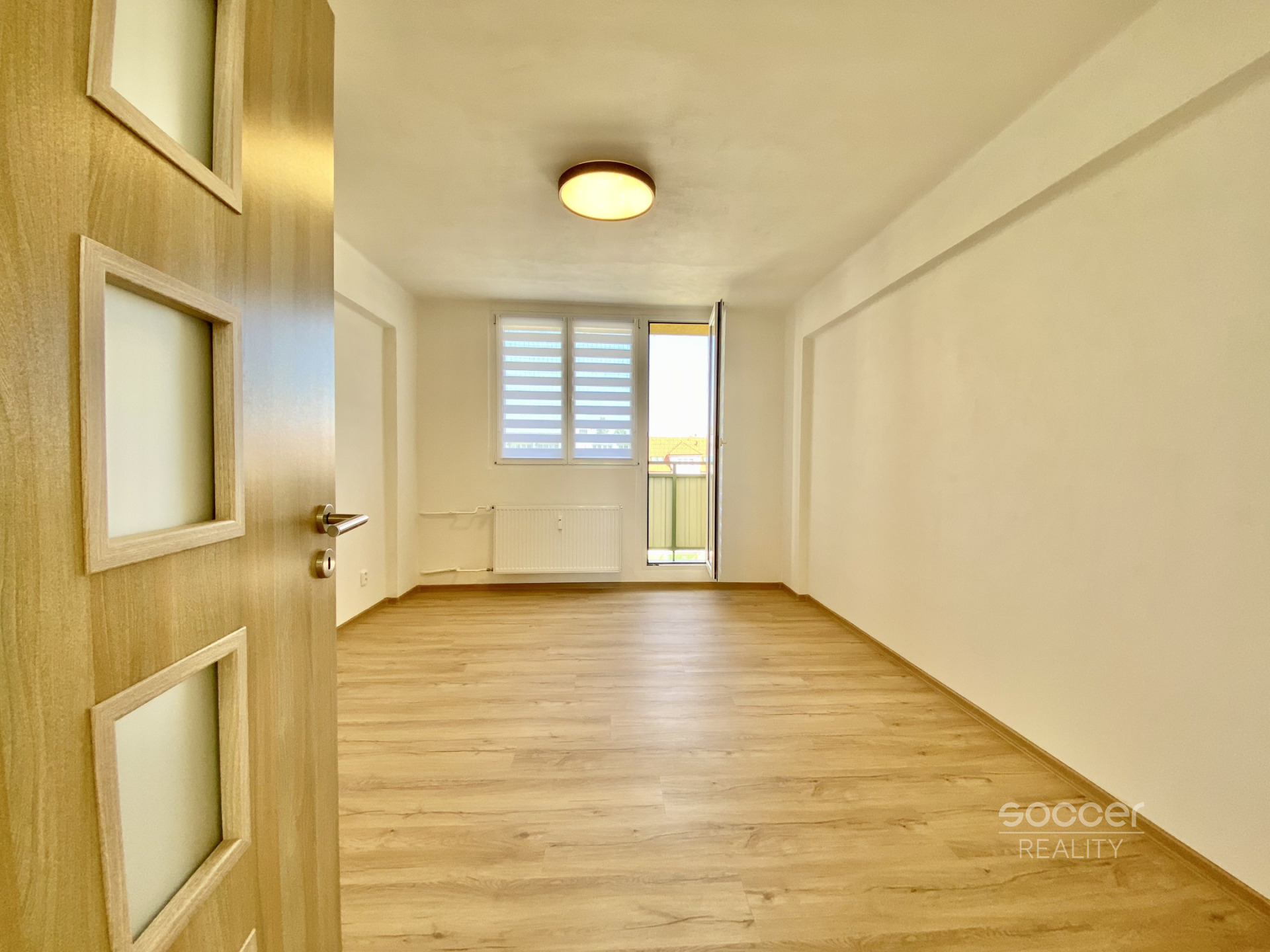 Velmi hezký byt po rekonstrukci ve vyhledávané lokalitě.