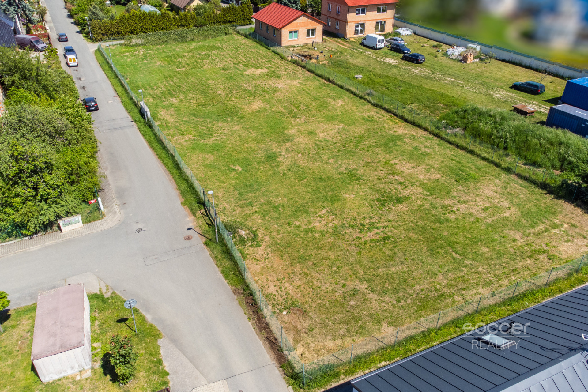 Prodej stavebního pozemku o výměře 1291 m2, Praha – západ, Jesenice.