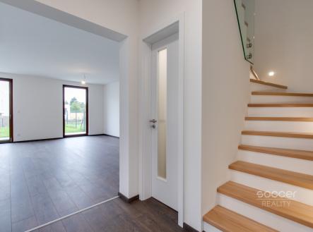 Pronájem - dům/vila, 171 m²
