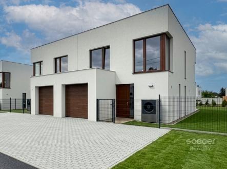 Pronájem - dům/vila, 171 m²