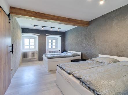 Pronájem - penzion, 114 m²