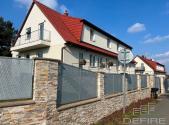 Pronájem - dům/vila, 240 m²