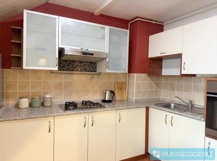 Gemini_Generated_Image_gcnv4gcnv4gcnv4g 2 | Pronájem bytu, 3+kk, 94 m²