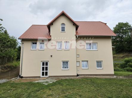 foto: 1 | Prodej - dům/vila, 145 m²